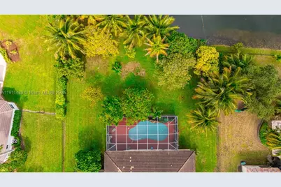 13875 SW 41st, Davie, FL 33330 - Photo 61