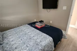 243 SW 10th, Miami, FL 33130 - Photo 11