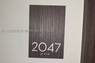 20515 E Country Club, Aventura, FL 33180 - Photo 3