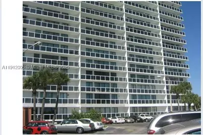 20515 E Country Club #2047, Aventura, FL 33180 - Photo 15