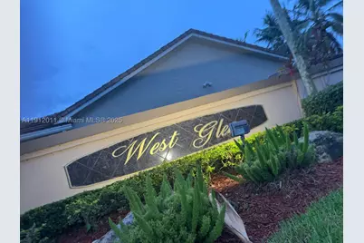 260 NW 121st, Coral Springs, FL 33071 - Photo 7