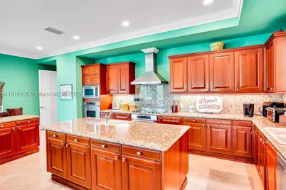 550 Harbor, Key Biscayne, FL 33149 - Photo 57