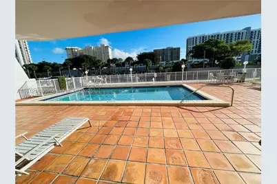 1650 NE 115th #311, Miami, FL 33181 - Photo 19