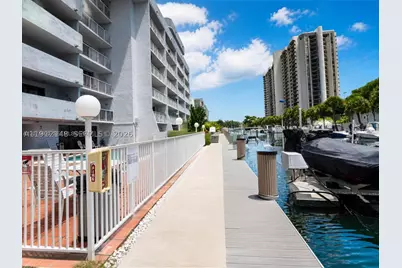 1650 NE 115th #311, Miami, FL 33181 - Photo 31