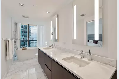 1451 Brickell #2405, Miami, FL 33131 - Photo 7