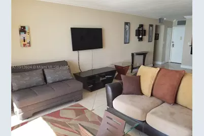 2101 S Ocean #1702, Hollywood, FL 33019 - Photo 7