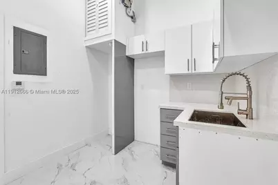 5850 NE 3rd, Miami, FL 33137 - Photo 37