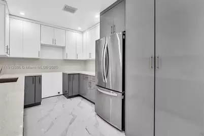 5850 NE 3rd, Miami, FL 33137 - Photo 21