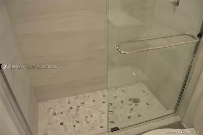 9375 Fontainebleau #L122, Miami, FL 33172 - Photo 17