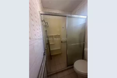 16790 NE 14th #202, Miami, FL 33162 - Photo 17
