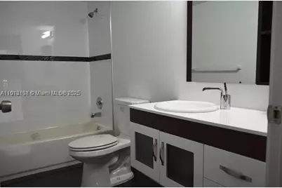 290 174th #M10, Sunny Isles Beach, FL 33160 - Photo 7