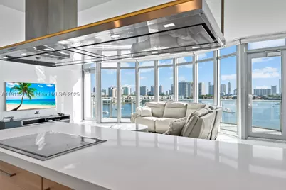 17301 Biscayne #811, North Miami Beach, FL 33160 - Photo 7