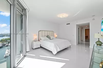 17301 Biscayne #811, North Miami Beach, FL 33160 - Photo 25