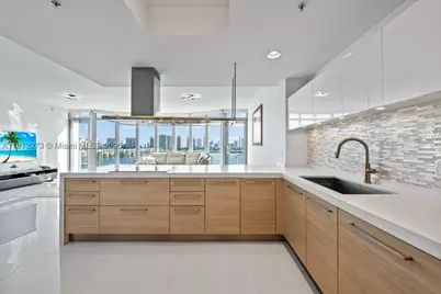 17301 Biscayne #811, North Miami Beach, FL 33160 - Photo 9