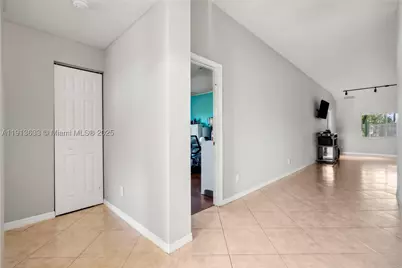1924 SW Jamesport, Port Saint Lucie, FL 34953 - Photo 21