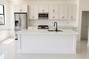 2532 NE 1st, Cape Coral, FL 33909 - Photo 7