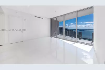 300 Biscayne Boulevard #3506W, Miami, FL 33131 - Photo 9