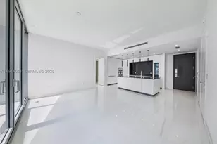 300 Biscayne Blvd, Miami, FL 33131 - Photo 37