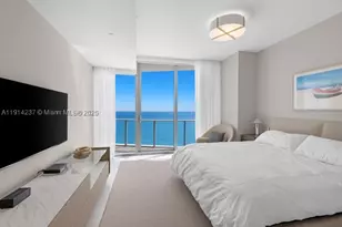 15701 Collins, Sunny Isles Beach, FL 33160 - Photo 7