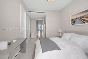 15701 Collins, Sunny Isles Beach, FL 33160 - Photo 19