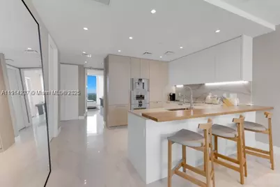15701 Collins #3203, Sunny Isles Beach, FL 33160 - Photo 5