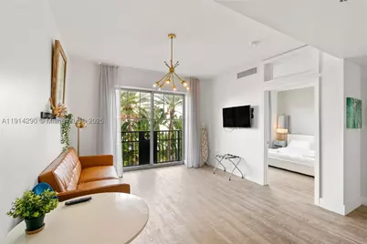 1060 Ocean #D307, Miami Beach, FL 33139 - Photo 3