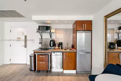 1060 Ocean #D307, Miami Beach, FL 33139 - Photo 21