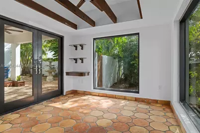 20215 W Oak Haven, Miami, FL 33179 - Photo 25
