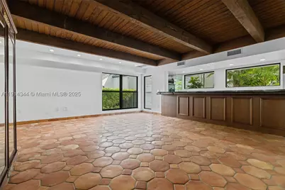 20215 W Oak Haven, Miami, FL 33179 - Photo 11