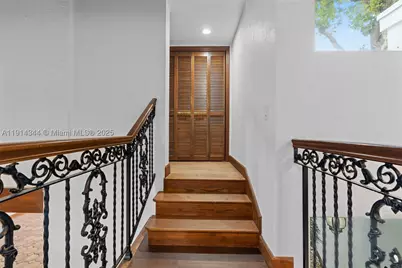 20215 W Oak Haven, Miami, FL 33179 - Photo 45