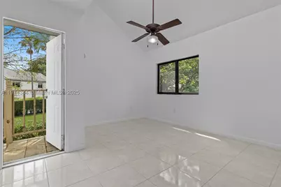20215 W Oak Haven, Miami, FL 33179 - Photo 71