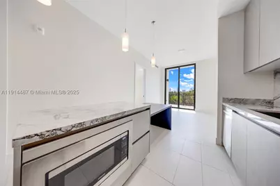 1030 15th #306, Miami Beach, FL 33139 - Photo 15