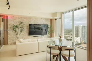 1040 Biscayne, Miami, FL 33132 - Photo 5