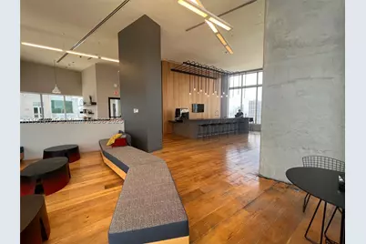151 SE 1st #810, Miami, FL 33131 - Photo 17