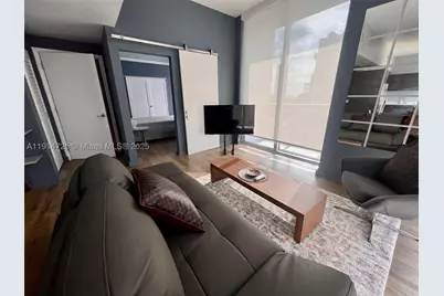 151 SE 1st #810, Miami, FL 33131 - Photo 7