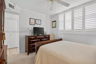 115 Royal Park #2C, Oakland Park, FL 33309 - Photo 19