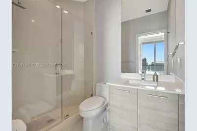 1300 S Miami #PH5001, Miami, FL 33130 - Photo 37