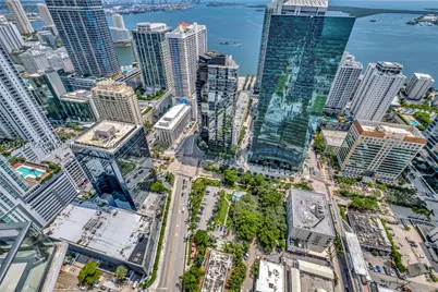 1300 S Miami #PH5001, Miami, FL 33130 - Photo 57