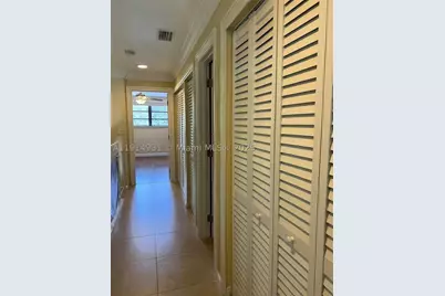 9894 Fairway Cove, Plantation, FL 33324 - Photo 19
