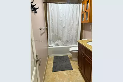 9894 Fairway Cove, Plantation, FL 33324 - Photo 21