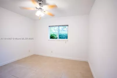 1961 NE 188th, Miami, FL 33179 - Photo 25