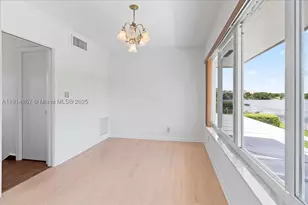 1961 NE 188th, Miami, FL 33179 - Photo 33
