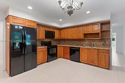 1961 NE 188th, Miami, FL 33179 - Photo 21