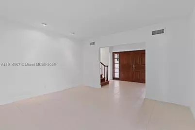 1961 NE 188th, Miami, FL 33179 - Photo 15