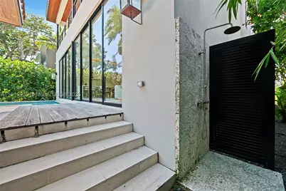 5831 Alton, Miami Beach, FL 33140 - Photo 31