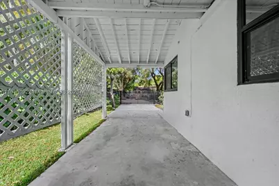 5220 SW 6, Miami, FL 33134 - Photo 13
