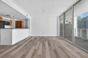 300 S Biscayne, Miami, FL 33131 - Photo 19