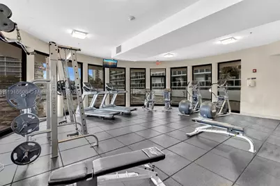 20515 E Country Club #147, Aventura, FL 33180 - Photo 33