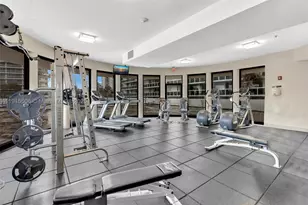 20515 E Country Club, Aventura, FL 33180 - Photo 33