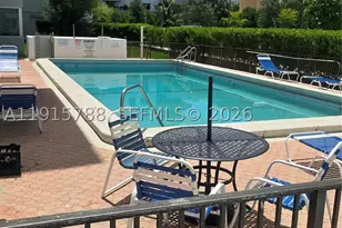 250 180th, Sunny Isles Beach, FL 33160 - Photo 23